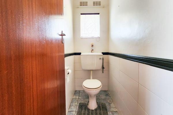 4 Bedroom Property for Sale in Amalinda Eastern Cape